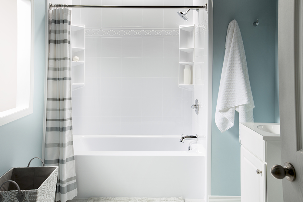 White Padova bathtub upgrade